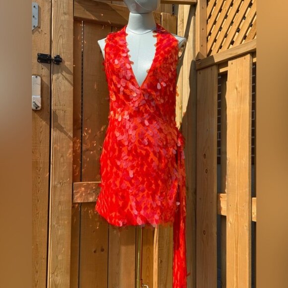 🆕 MISHA COLLECTION 🧿 NWOT Red Sapphire Sequins Mini Dress, Sz M - US 6 - Picture 4 of 16